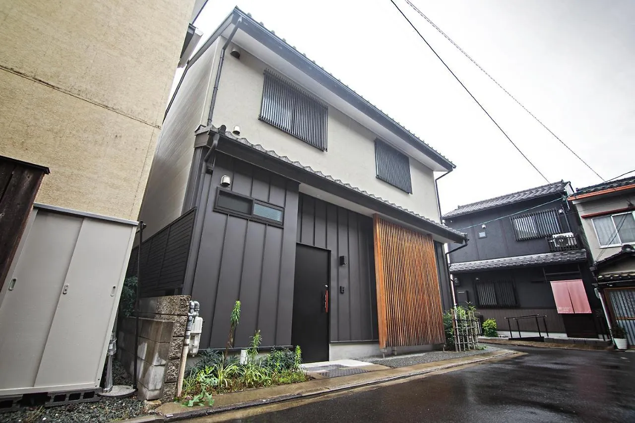 -時の宿 二条- 二条城前駅 Toki Nijo Roomb Kyoto 0*,  Japan